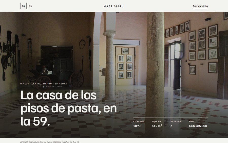 Muestra: inmobiliaria de casas coloniales diseñada como revista de arquitectura, en español e inglés.